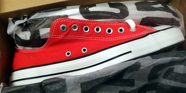 converse-red-side