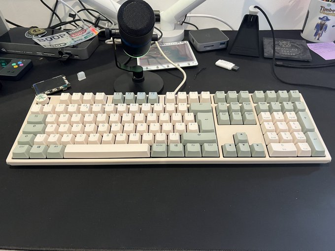 Ducky One 3 – Matcha, Silver Switches – Reviewed