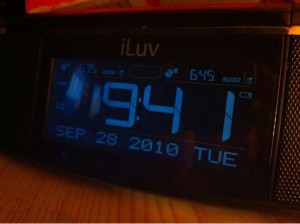 iLuv Vibe Plus Dual Alarm Clock Review