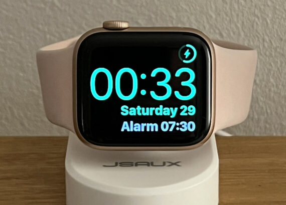 JSAUX Apple Watch Charger Stand Reviewed